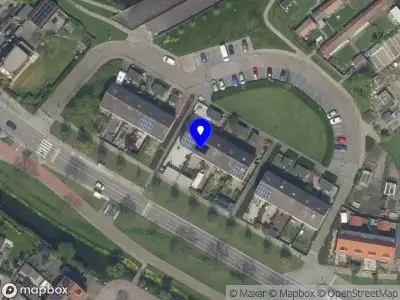 Ambulance met grote spoed naar de Brielseweg in Oostvoorne