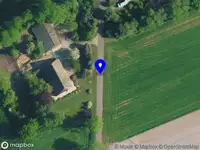 Brandweer met gepaste spoed naar de Jan van Nassauweg in Giethoorn vanwege grote brand