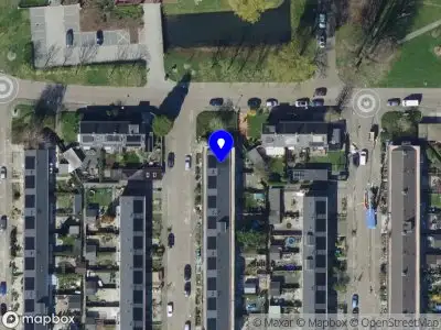 Ambulance met grote spoed naar de Merwedestraat in Barendrecht