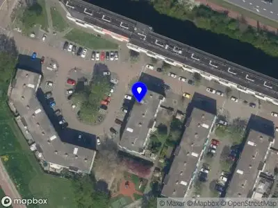 112 melding Ambulance met grote spoed naar de Jan ter Laanplaats in Rotterdam