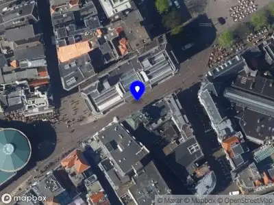 Ambulance met gepaste spoed naar de Gravenstraat in 's-Gravenhage