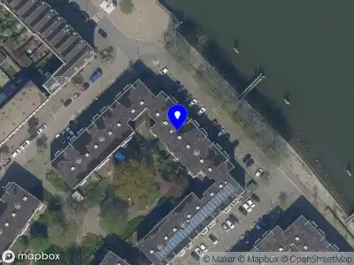 112 melding Ambulance met grote spoed naar de Feijenoordkade in Rotterdam