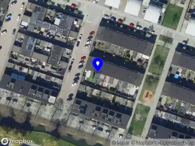 Politie naar de Platte Driedijk in Hoogvliet Rotterdam vanwege ongeval met letsel