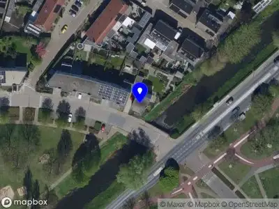 Brandweer met gepaste spoed naar de Thorbeckelaan in Etten-Leur vanwege een buitenbrand