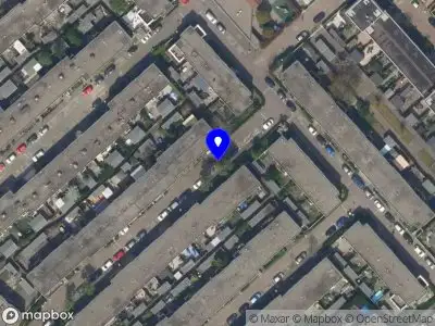 Ambulance met grote spoed naar de Sneeuwbalstraat in Rotterdam