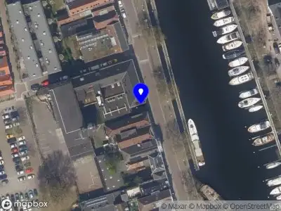 112 melding Ambulance met gepaste spoed naar de Westhavenkade in Vlaardingen