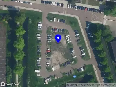 Brandweer met grote spoed naar de Willinklaan in Amsterdam vanwege reanimatie