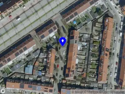 112 melding Brandweer met grote spoed naar de Roosendaalstraat in Eindhoven vanwege afhijsen patient