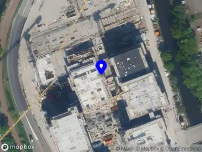 Ambulance met gepaste spoed naar de Mahoniehout in Zaandam