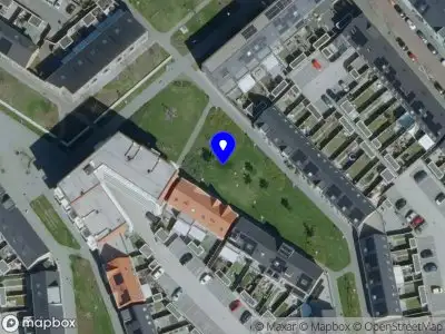 Brandweer met grote spoed naar de Karel Doormanstraat in Eindhoven vanwege reanimatie