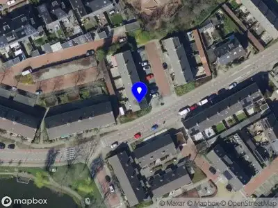 112 melding Ambulance met grote spoed naar de Waalstraat in Poortugaal