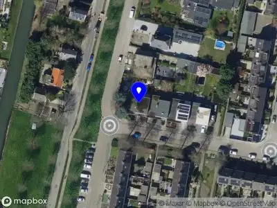 Ambulance met grote spoed naar de Wagenmakerij in Barendrecht