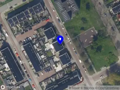 Ambulance met grote spoed naar de Directeur de Gelderstraat in Rotterdam