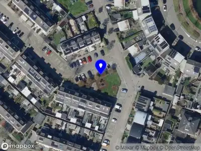 Ambulance met gepaste spoed naar de Händelstraat in Barendrecht