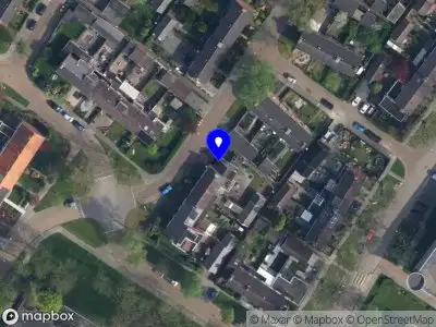Brandweer met gepaste spoed naar de Van Heuven Goedhartlaan in Assen