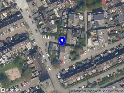 112 melding Brandweer met grote spoed naar de Stoelenmatterhof in Schiedam vanwege stankoverlast