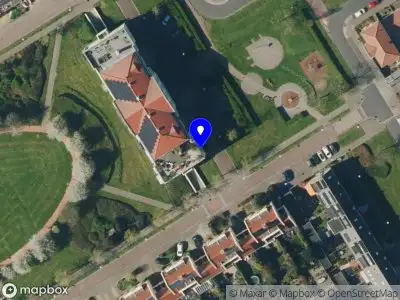 Brandweer met grote spoed naar de Vesta in Wijk bij Duurstede vanwege reanimatie