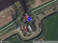 Brandweer met gepaste spoed naar de Heerenhuisweg in Hellum vanwege een buitenbrand