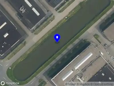 Brandweer met grote spoed naar de Loodsboot in Houten