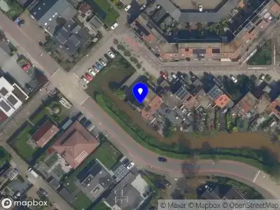 Ambulance met grote spoed naar de Sterremos in Nieuwerkerk aan den IJssel