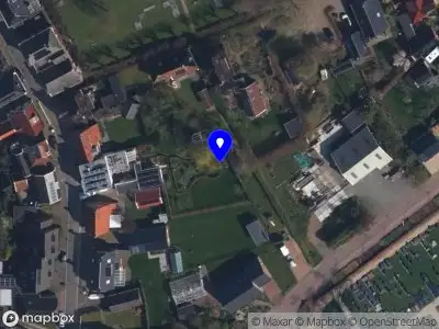 Brandweer met grote spoed naar de Kruisweg in Loppersum vanwege gebouwbrand