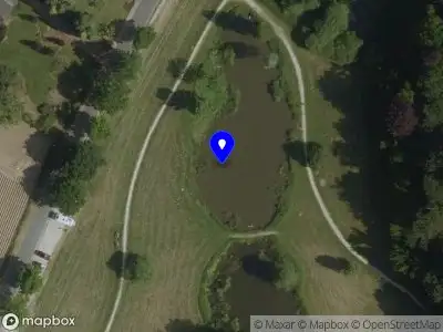 112 melding Politie naar de Kasteel Genbroekstraat in Beek vanwege aanrijding met letsel