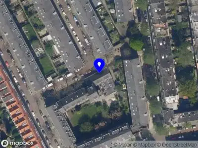 Brandweer met gepaste spoed naar de Mackaystraat in Rotterdam vanwege stankoverlast