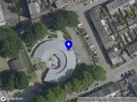 Brandweer met gepaste spoed naar de Vlierstraat in Venray vanwege een liftopsluiting