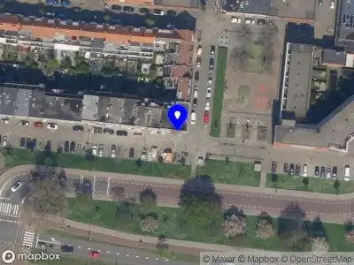 Ambulance met gepaste spoed naar de Rotterdamsedijk in Schiedam
