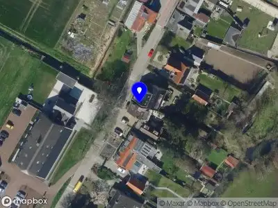 Ambulance met grote spoed naar de Pruimendijk in Ridderkerk