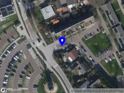 Politie met grote spoed naar de Roosjesweg in Domburg vanwege letsel