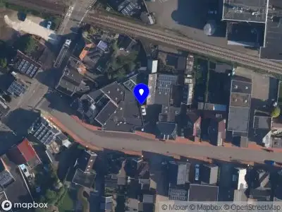 Brandweer naar de Hoofdstraat in Uithuizermeeden vanwege afgaan automatisch brandalarm