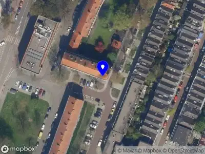 112 melding Ambulance met grote spoed naar de Robert Baeldestraat in Rotterdam