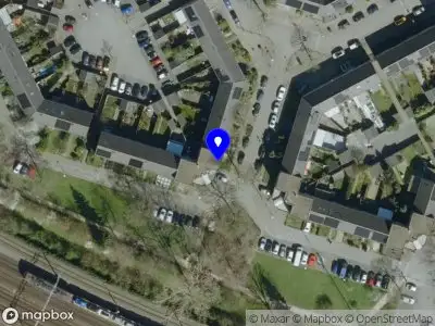 Politie naar de Clara Wichmannstraat in Eindhoven vanwege steekincident