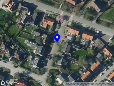 Ambulance met grote spoed naar de Molenstraat in Sijbekarspel