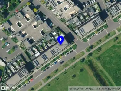 Brandweer met grote spoed naar de Rumbastraat in Apeldoorn vanwege reanimatie