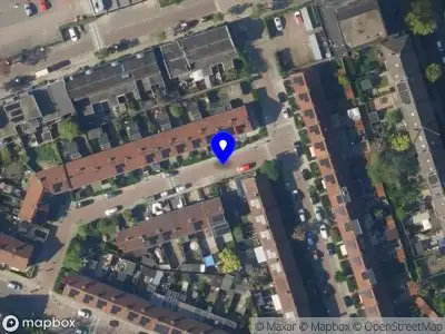 Brandweer met grote spoed naar de Cornetstraat in Utrecht vanwege waarnemen gaslucht