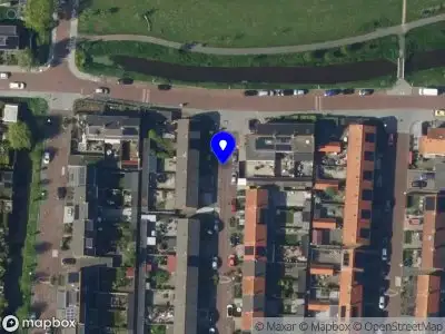 Ambulance met grote spoed naar de Van Ruysdaelstraat in Hazerswoude-Dorp