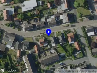 Ambulance met grote spoed naar de Visseberg in Neer