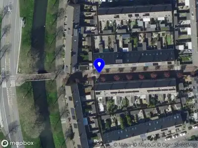 Ambulance met gepaste spoed naar de Anna Reijnvaanpad in Spijkenisse