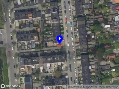 Ambulance met gepaste spoed naar de Dokter Wasstraat in Pernis Rotterdam