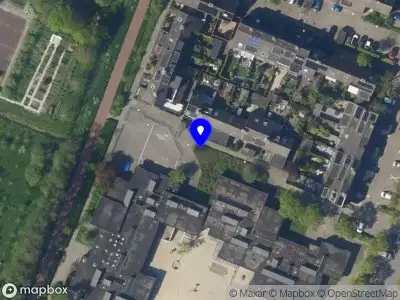 Ambulance met grote spoed naar de Wedekindzijde in Zoetermeer