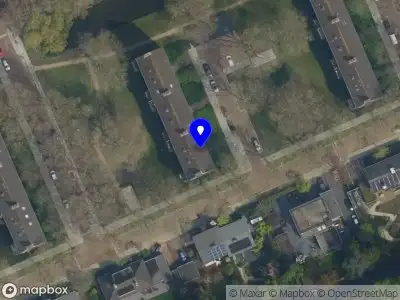Ambulance met grote spoed naar de Prof. Evertslaan in Delft