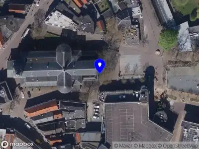 Brandweer met gepaste spoed naar de Tongerloplein in Roosendaal