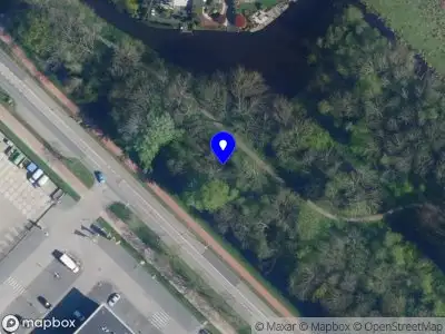 Ambulance met gepaste spoed naar de Wiegerbruinlaan in Uithoorn