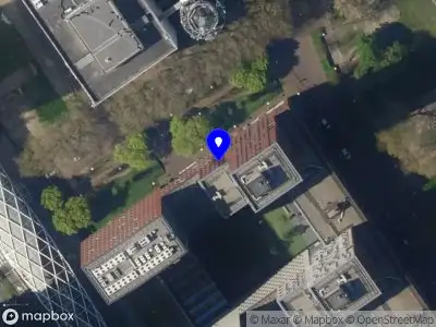 Politie met grote spoed naar de Prinses Marijkestraat in 's-Gravenhage vanwege ongeval met letsel