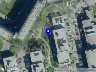 Brandweer met grote spoed naar de Grevelingen in 's-Hertogenbosch vanwege gebouwbrand