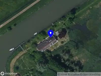 Ambulance met grote spoed naar de Ottersluis in Dordrecht