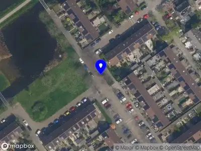 Ambulance met grote spoed naar de Lester Youngstraat in Rotterdam