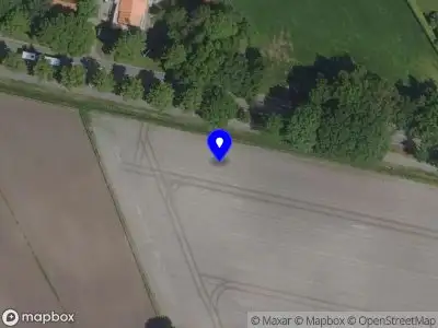 112 melding Brandweer met gepaste spoed naar de Kanaalstraat in Liessel vanwege een buitenbrand